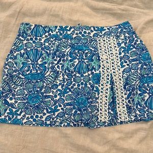 Lilly Pulitzer blue seashell skort
